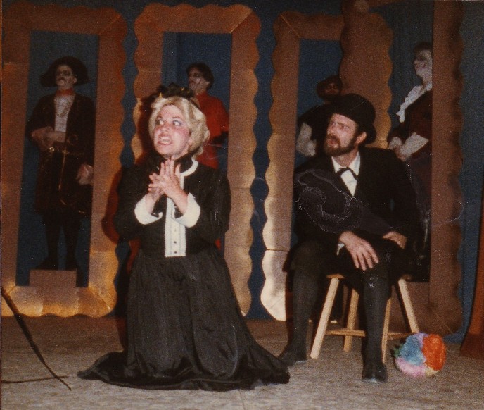 Kimberly in Ruddigore 1983 — 'Mad Margaret', with Chris Brown — 'Sir Despard' Kimberly in Ruddigore 1983 — 'Mad Margaret', with Chris Brown — 'Sir Despard'