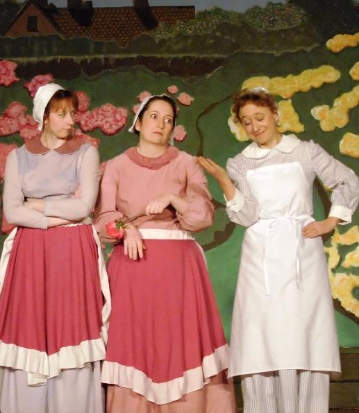 Carla in The Sorcerer 2007, with Amanda Kish and Suzanne Bell Carla in The Sorcerer 2007, with Amanda Kish and Suzanne Bell