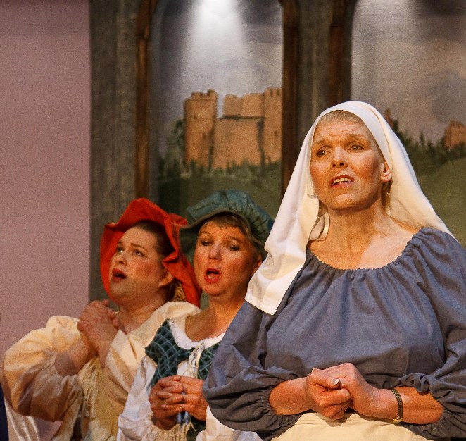 Melina in The Yeomen of the Guard 2009, with Audrone Gecas and Björna-Erika Rennie Melina in The Yeomen of the Guard 2009, with Audrone Gecas and Björna-Erika Rennie