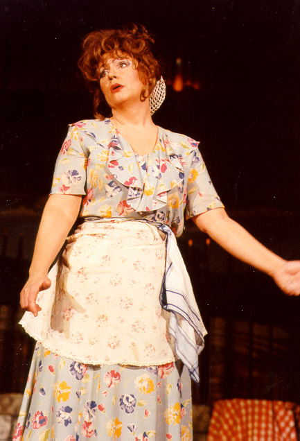 Sarajane in The Zoo 2001 — 'Eliza' Sarajane in The Zoo 2001 — 'Eliza'